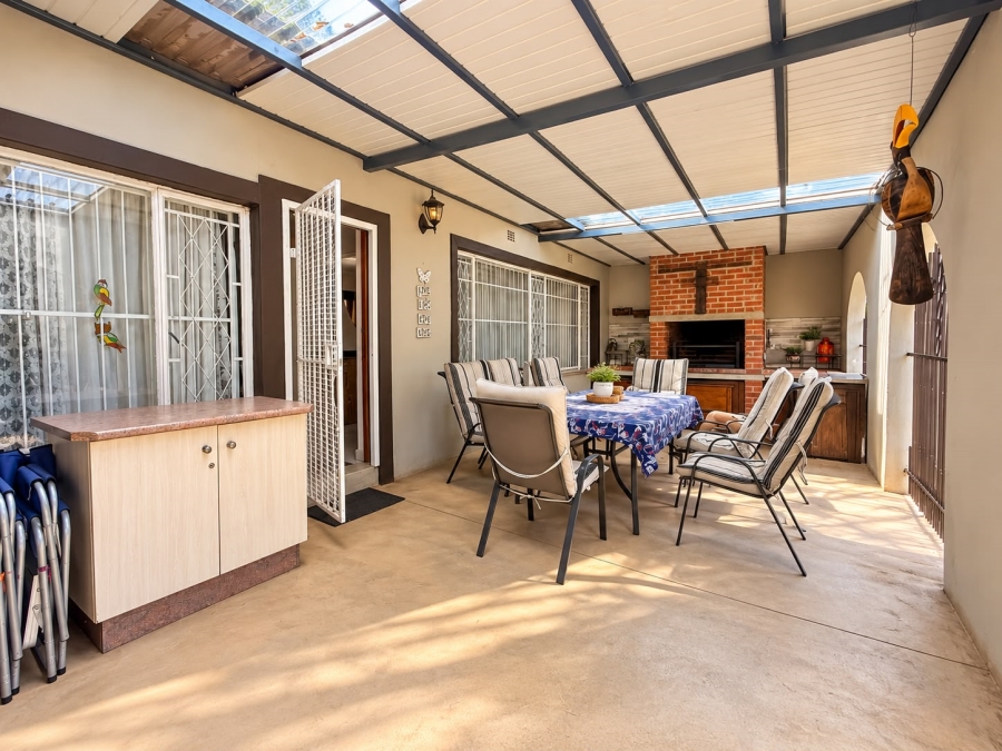 Commercial Property for Sale in Enormwater Gauteng