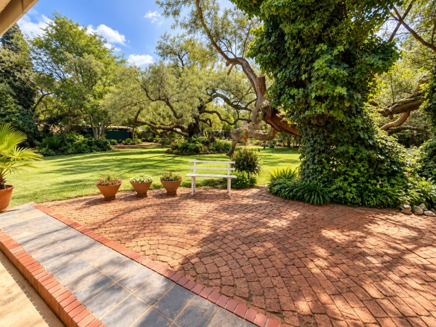 Commercial Property for Sale in Enormwater Gauteng