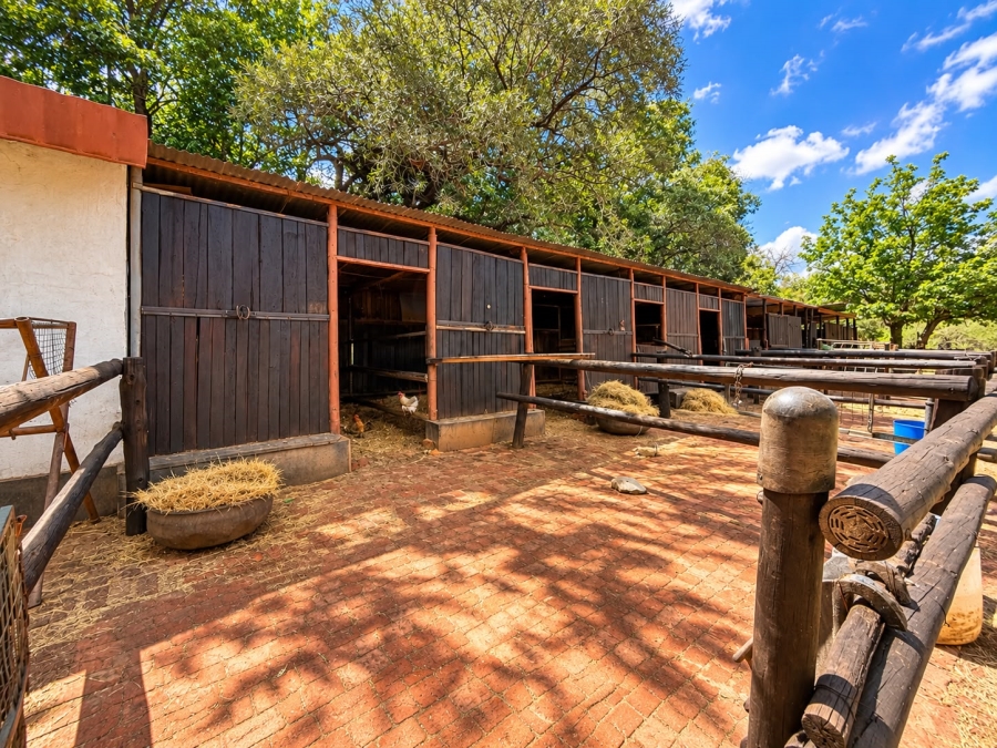 Commercial Property for Sale in Enormwater Gauteng