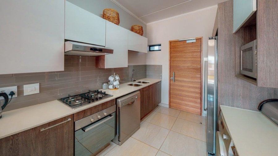2 Bedroom Property for Sale in Glen Marais Gauteng