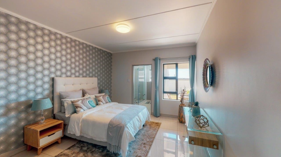 2 Bedroom Property for Sale in Glen Marais Gauteng