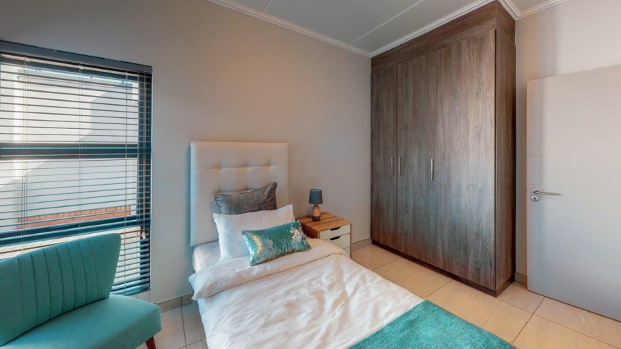 2 Bedroom Property for Sale in Glen Marais Gauteng