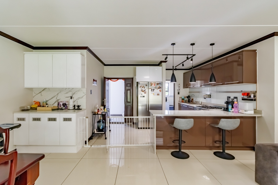 To Let 4 Bedroom Property for Rent in Carlswald Gauteng