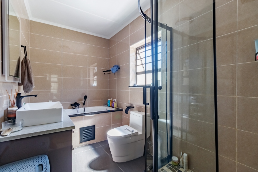 To Let 4 Bedroom Property for Rent in Carlswald Gauteng