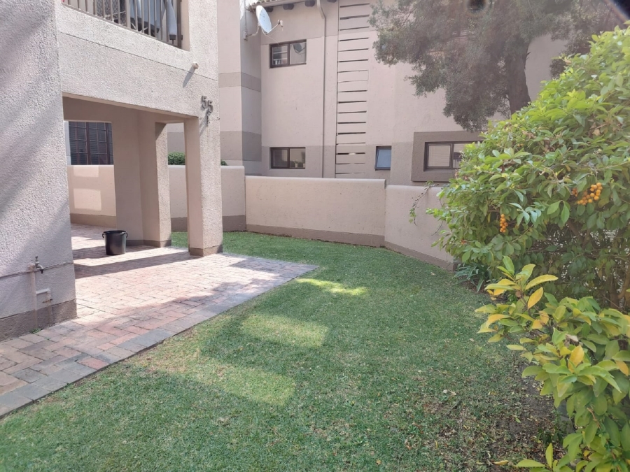 To Let 2 Bedroom Property for Rent in Paulshof Gauteng