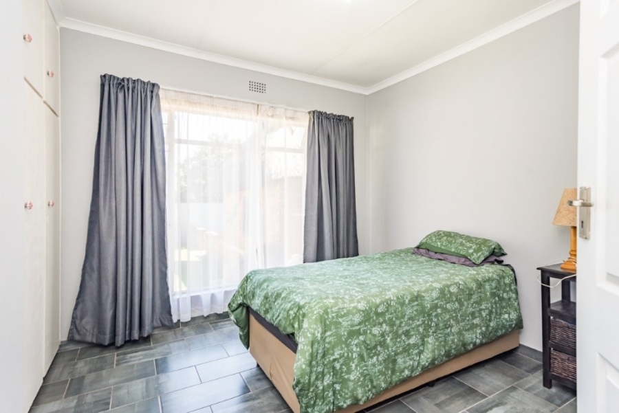 To Let 3 Bedroom Property for Rent in Rant En Dal Gauteng