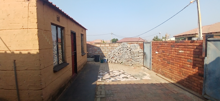 2 Bedroom Property for Sale in Palm Ridge Gauteng