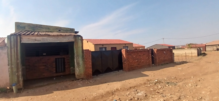 2 Bedroom Property for Sale in Palm Ridge Gauteng