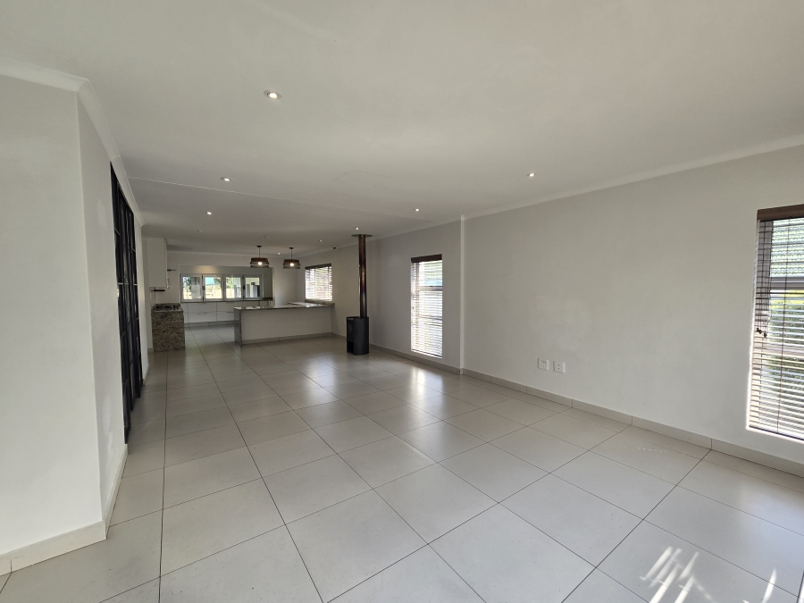 3 Bedroom Property for Sale in Dunvegan Gauteng
