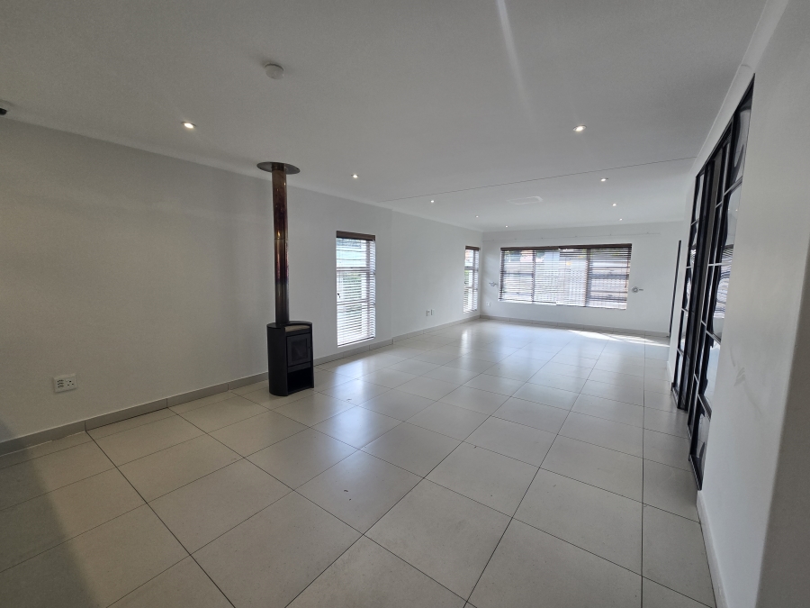 3 Bedroom Property for Sale in Dunvegan Gauteng