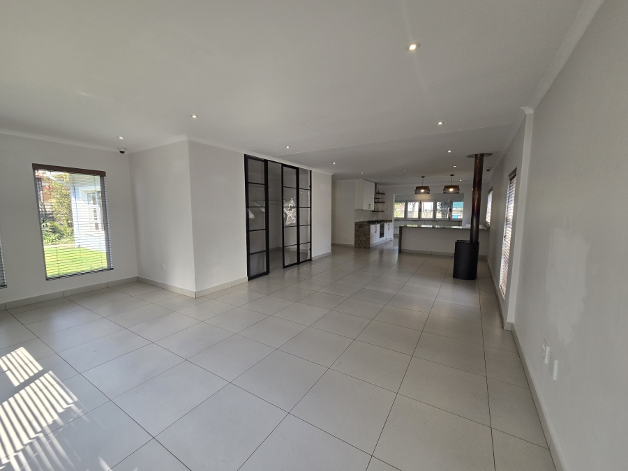 3 Bedroom Property for Sale in Dunvegan Gauteng