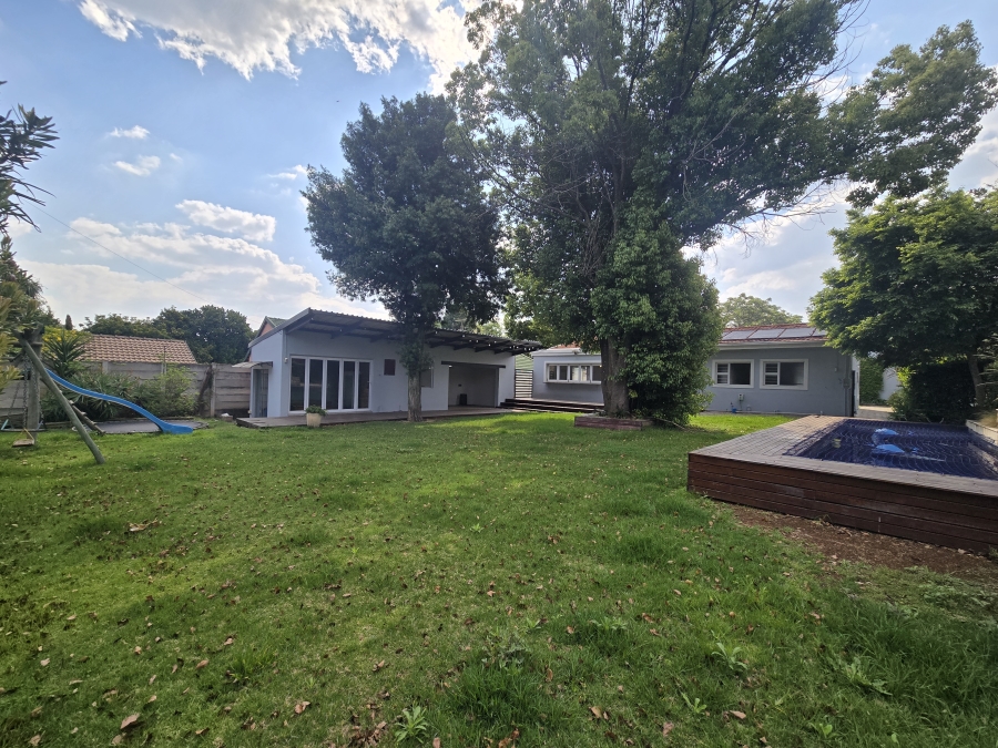 3 Bedroom Property for Sale in Dunvegan Gauteng