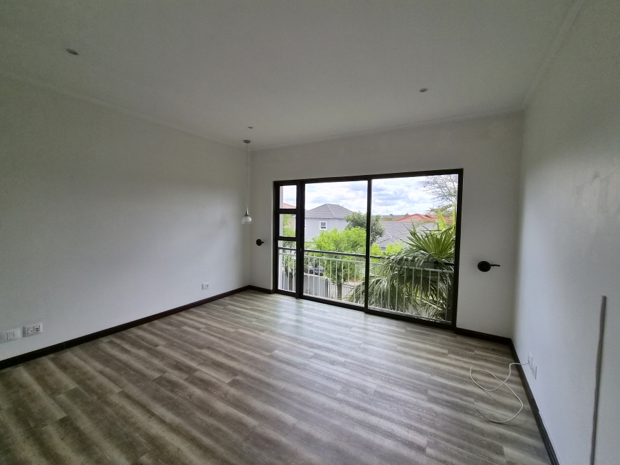 4 Bedroom Property for Sale in Greenstone Hill Gauteng