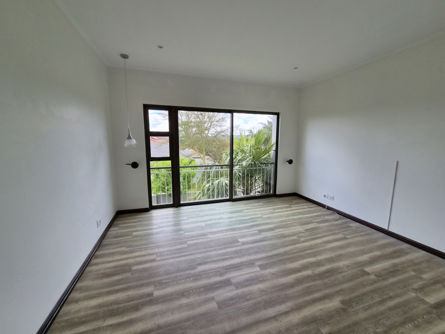 4 Bedroom Property for Sale in Greenstone Hill Gauteng