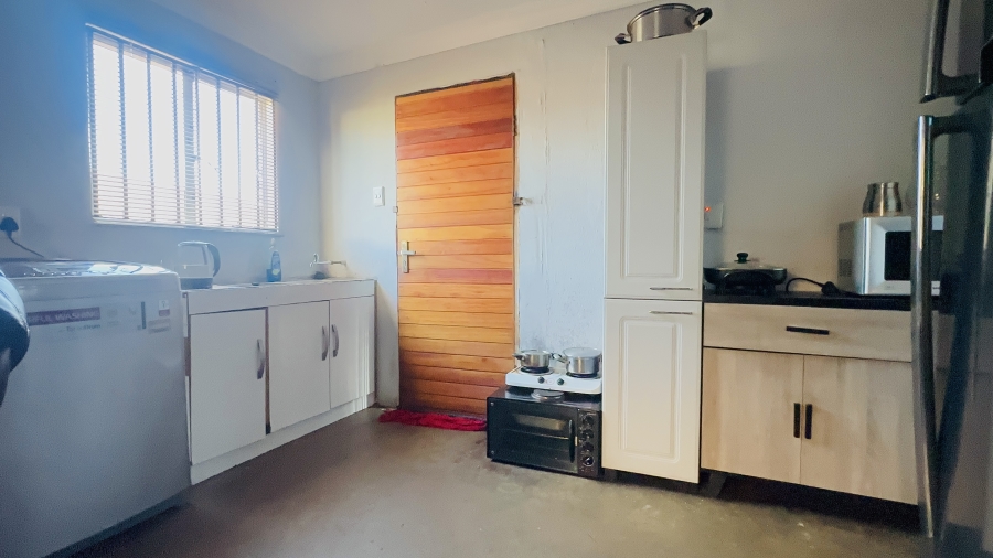2 Bedroom Property for Sale in Tsakane Gauteng