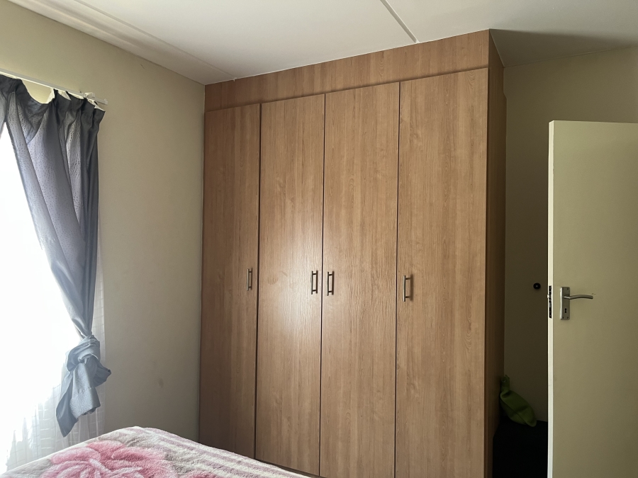 2 Bedroom Property for Sale in Alveda Park Gauteng