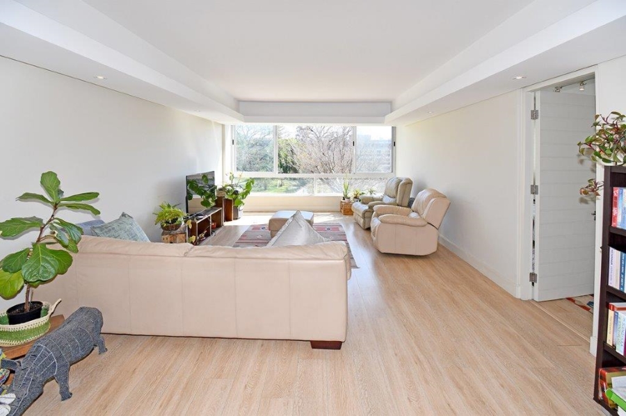 2 Bedroom Property for Sale in Illovo Gauteng