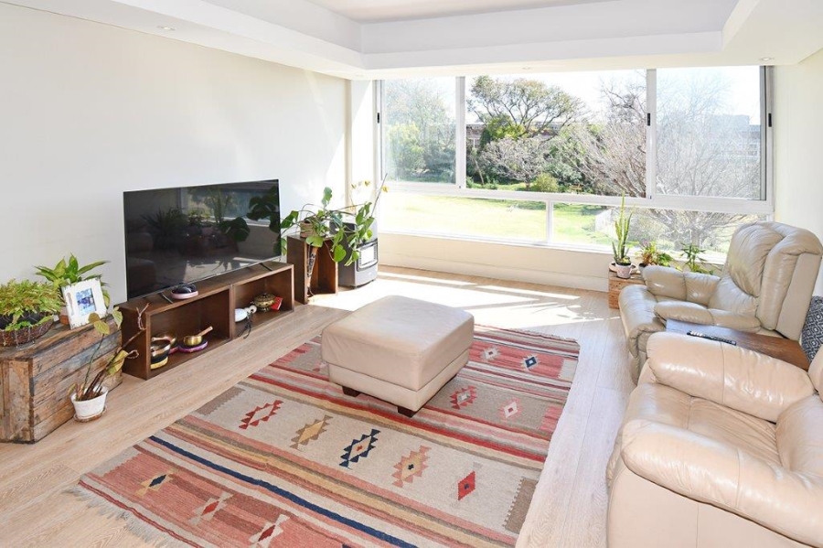 2 Bedroom Property for Sale in Illovo Gauteng