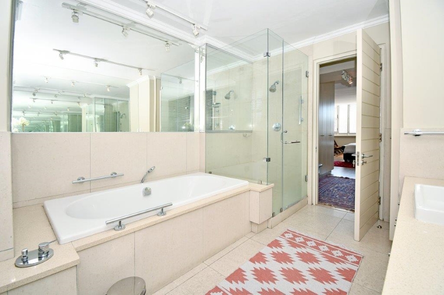 2 Bedroom Property for Sale in Illovo Gauteng