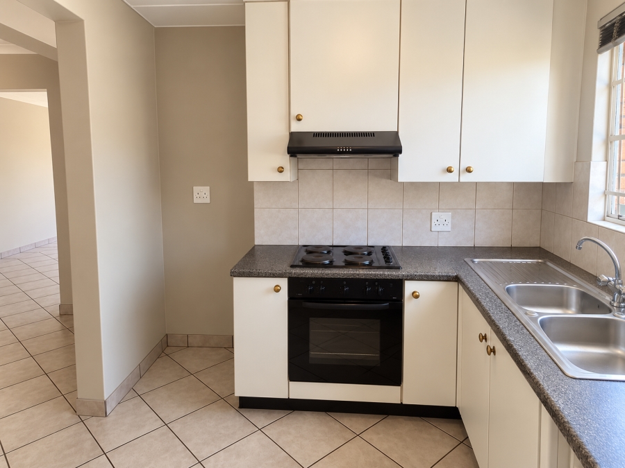 2 Bedroom Property for Sale in Highveld Gauteng