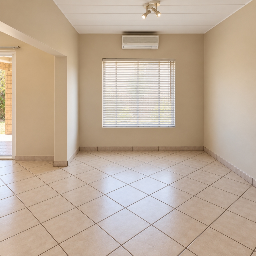 2 Bedroom Property for Sale in Highveld Gauteng