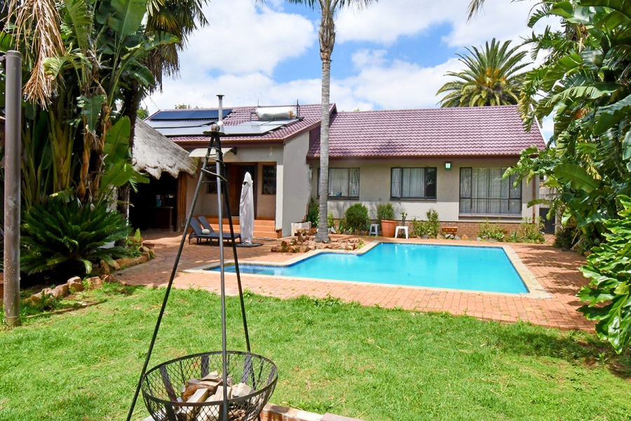 4 Bedroom Property for Sale in Highway Gardens Gauteng
