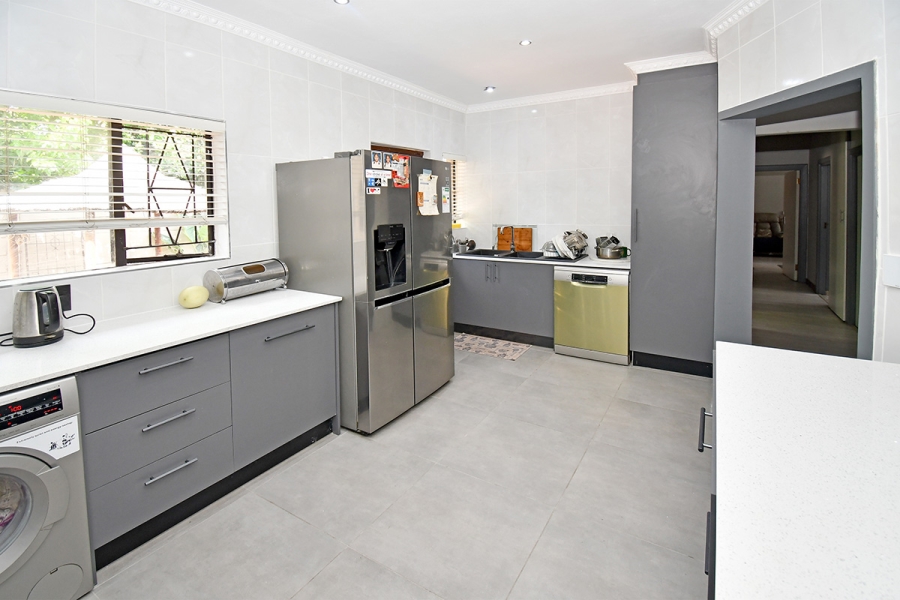 4 Bedroom Property for Sale in Highway Gardens Gauteng