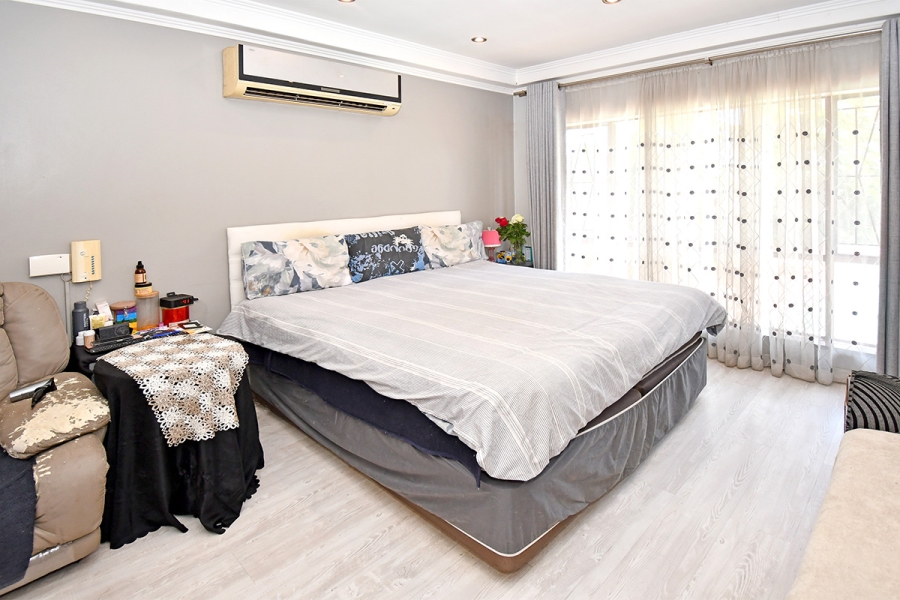 4 Bedroom Property for Sale in Highway Gardens Gauteng