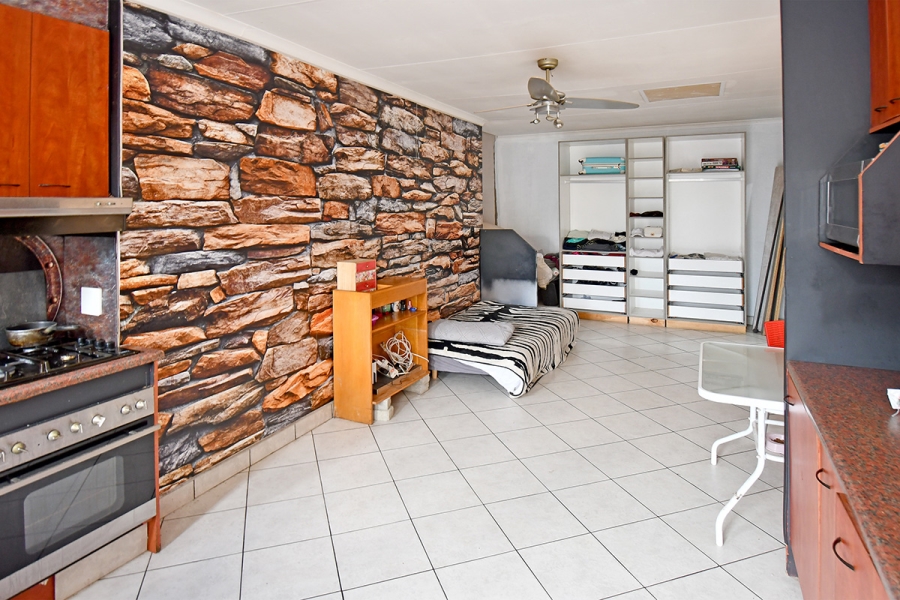 4 Bedroom Property for Sale in Highway Gardens Gauteng