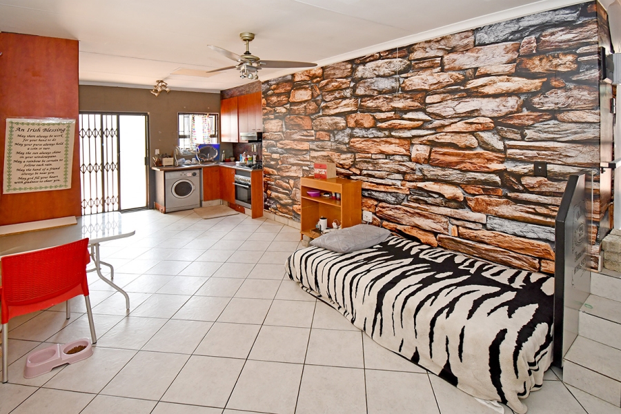 4 Bedroom Property for Sale in Highway Gardens Gauteng