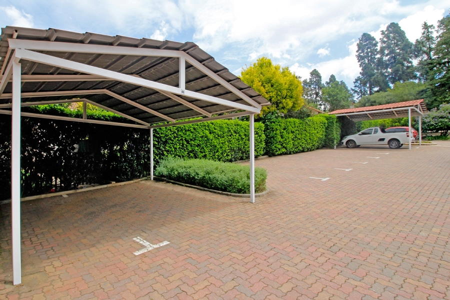 2 Bedroom Property for Sale in Thornhill Estate Gauteng
