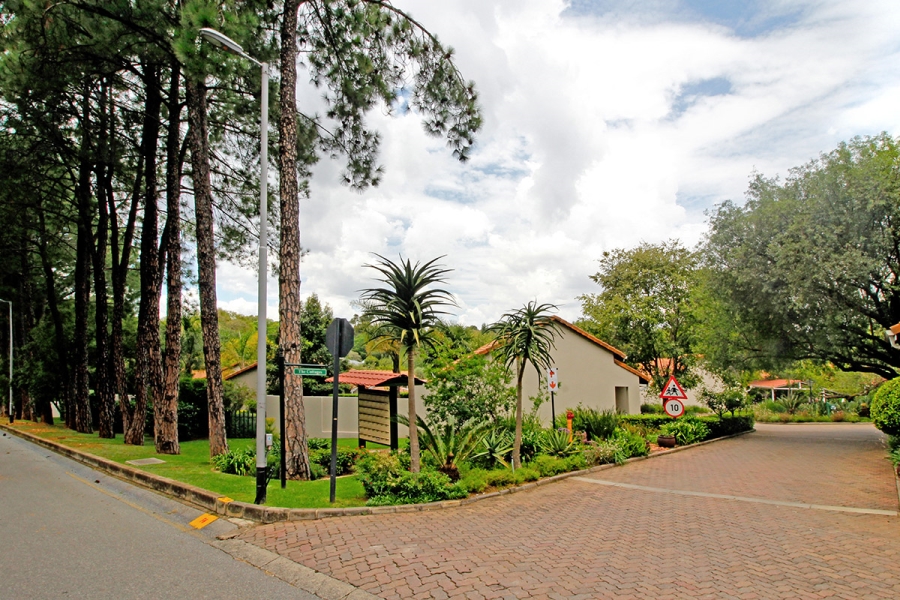 2 Bedroom Property for Sale in Thornhill Estate Gauteng