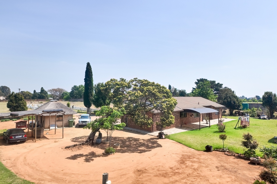 3 Bedroom Property for Sale in Glen Austin Gauteng
