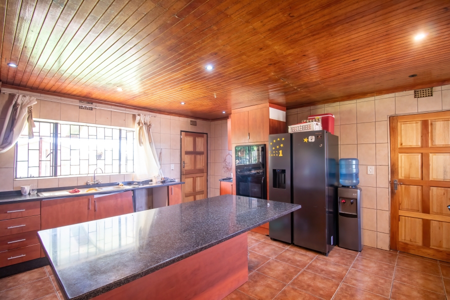 3 Bedroom Property for Sale in Glen Austin Gauteng