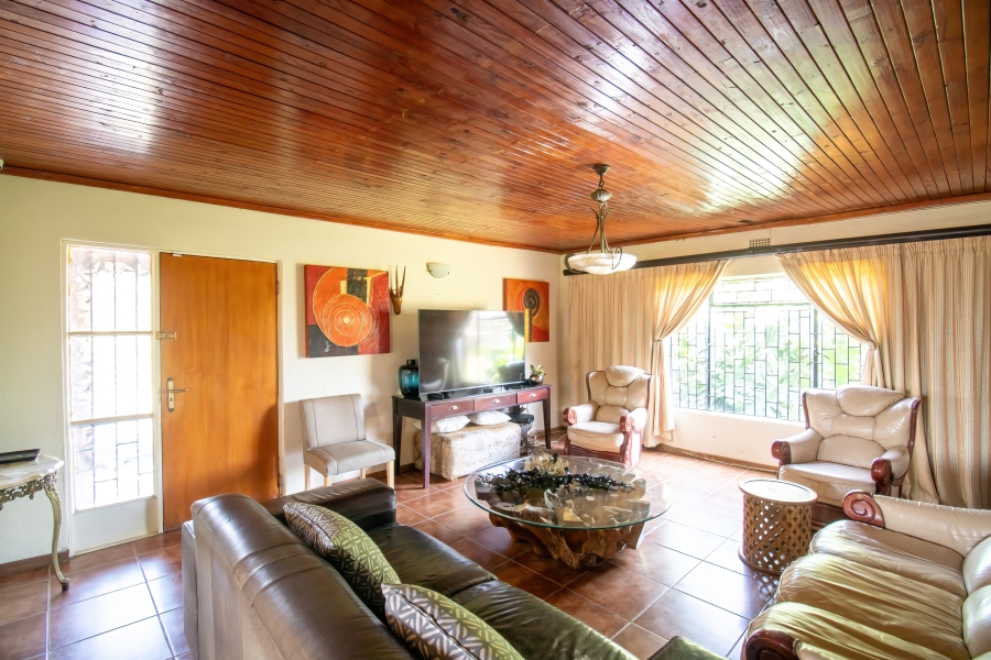 3 Bedroom Property for Sale in Glen Austin Gauteng