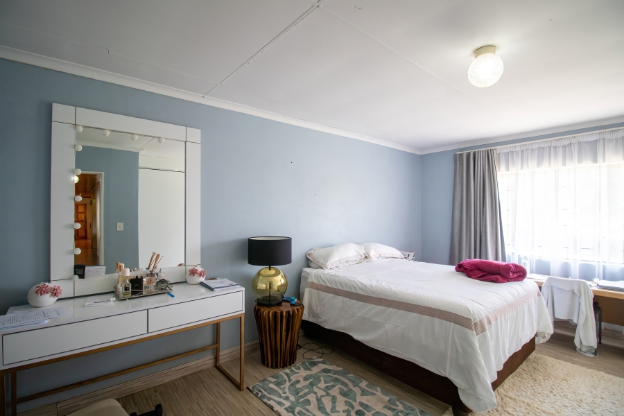 3 Bedroom Property for Sale in Glen Austin Gauteng