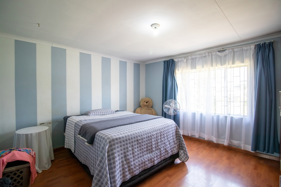 3 Bedroom Property for Sale in Glen Austin Gauteng