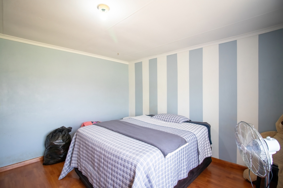 3 Bedroom Property for Sale in Glen Austin Gauteng