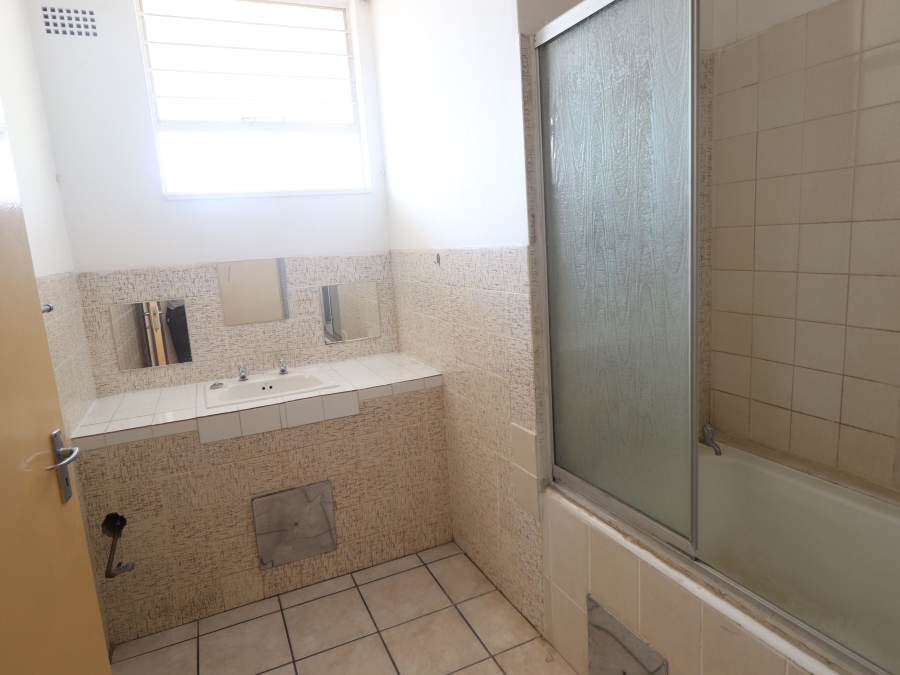 To Let 1 Bedroom Property for Rent in Nimrod Park Gauteng