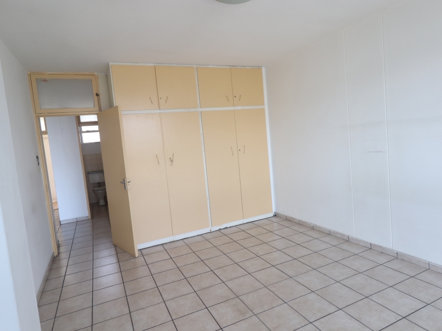To Let 1 Bedroom Property for Rent in Nimrod Park Gauteng