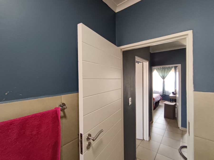 To Let 2 Bedroom Property for Rent in Montana Gauteng