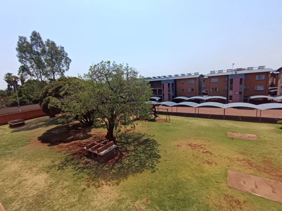 To Let 2 Bedroom Property for Rent in Montana Gauteng
