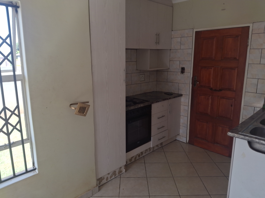 2 Bedroom Property for Sale in Crystal Park Gauteng
