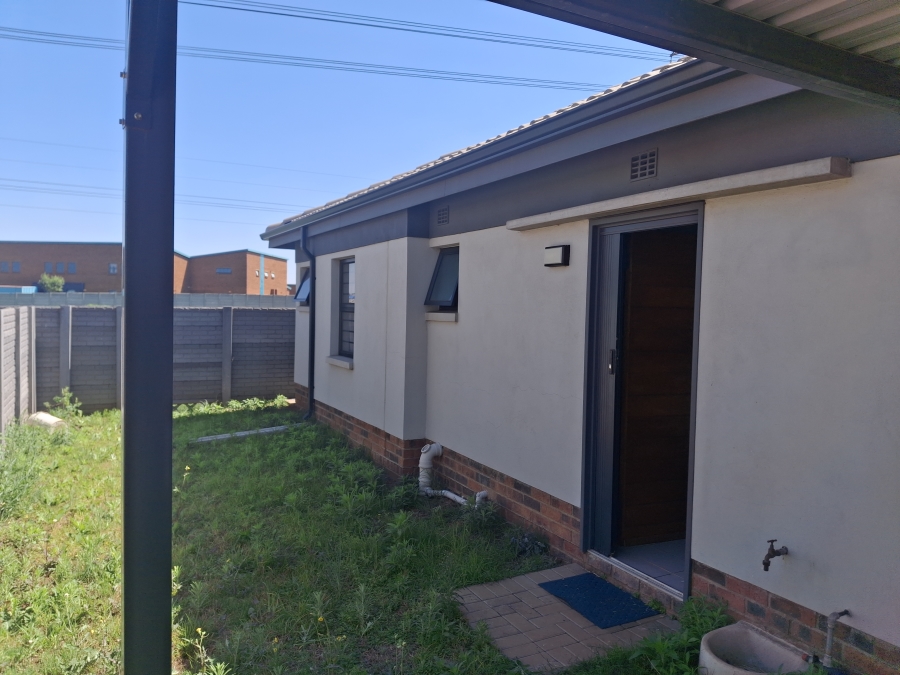 3 Bedroom Property for Sale in Albertsdal Gauteng