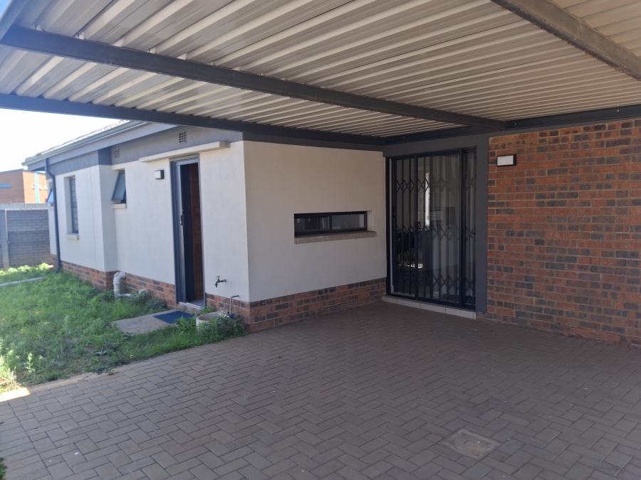 3 Bedroom Property for Sale in Albertsdal Gauteng