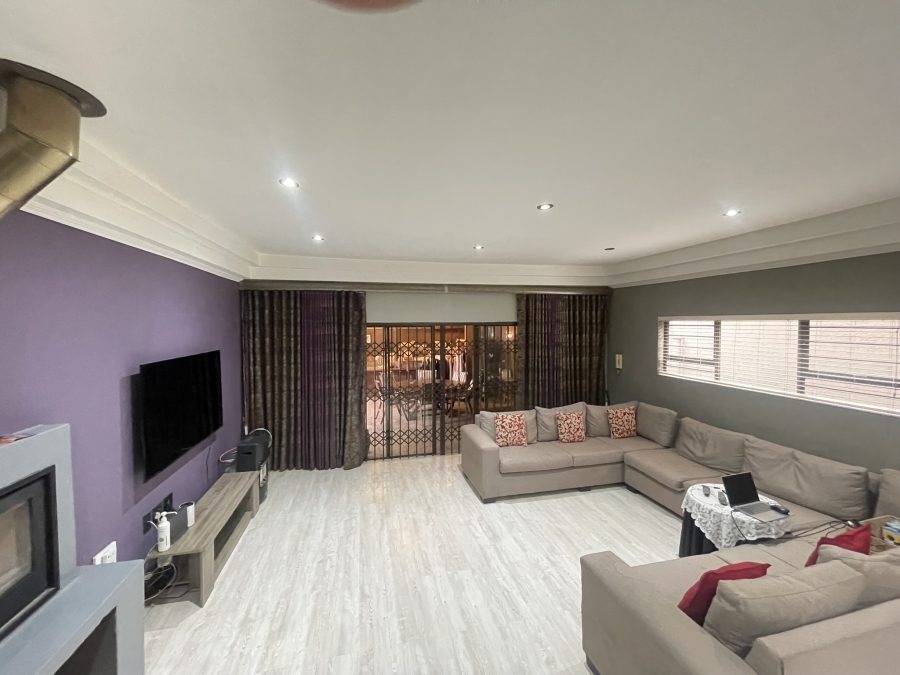 4 Bedroom Property for Sale in Highway Gardens Gauteng