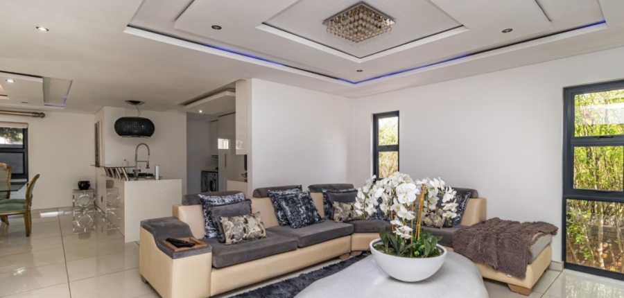 4 Bedroom Property for Sale in Glen Erasmia Gauteng