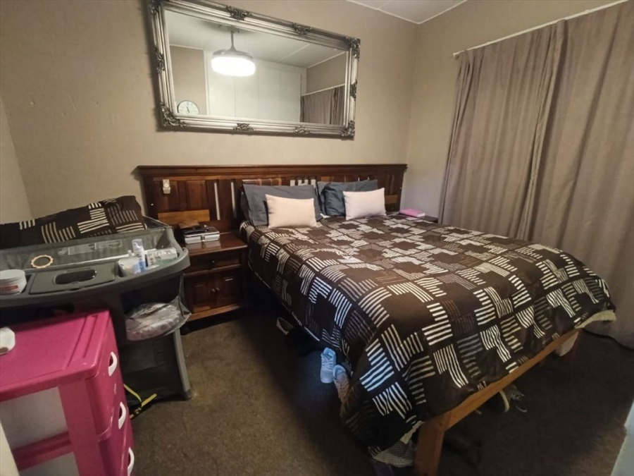 2 Bedroom Property for Sale in Bonaero Park Gauteng