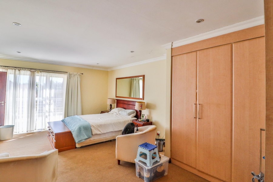 To Let 3 Bedroom Property for Rent in Six Fountains Residential Estate Gauteng