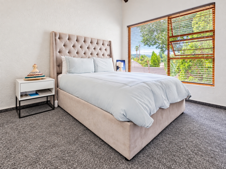 To Let 2 Bedroom Property for Rent in Paulshof Gauteng